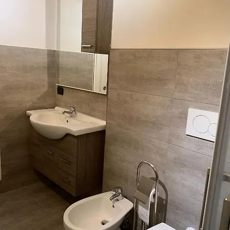 Casa Entella By Vacanze In דירה